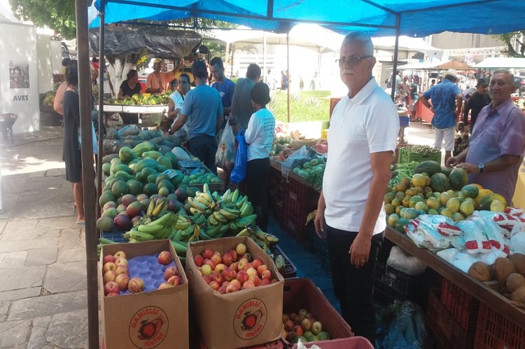 FEIRA.jpg