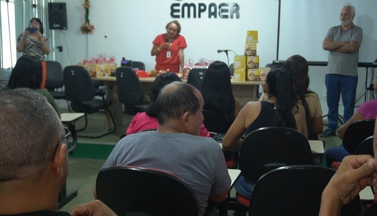 Empaer reúne colaboradores da Sede Administrativa e da Sub-sede para confraternização natalina