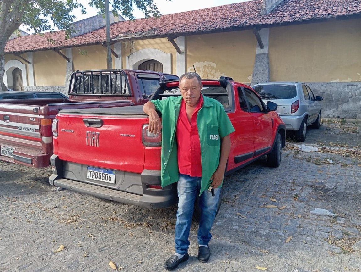 Agricultor adquire veículos através do Pronaf  Mais Alimentos para transporte de alimentos