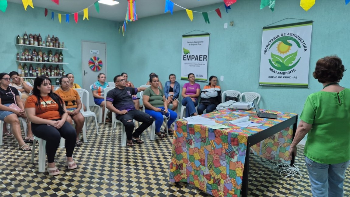 Empaer realiza curso em segurança alimentar e nutricional em Brejo do Cruz