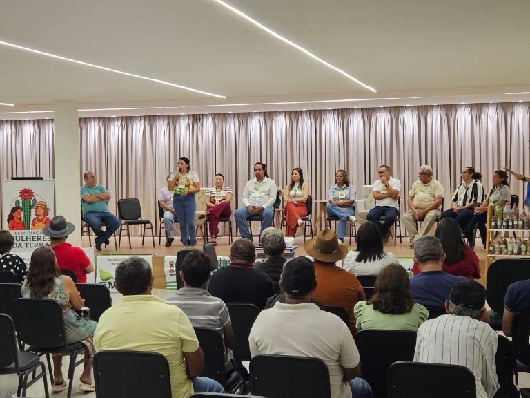 Brejo do Cruz sedia evento de fortalecimento da Agricultura Familiar no Médio Piranhas